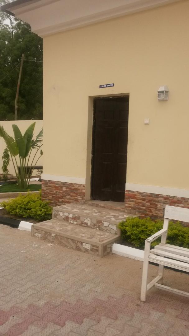 Clinic diagnostic facilities